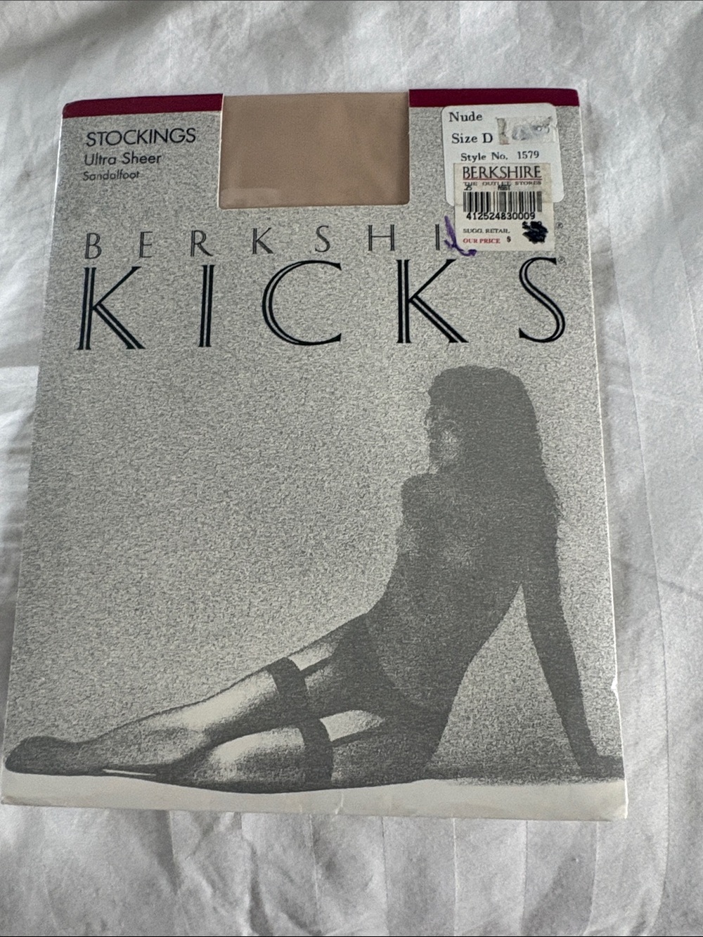 Berkshire Kicks 1579 vintage Ultra Sheer Stockings